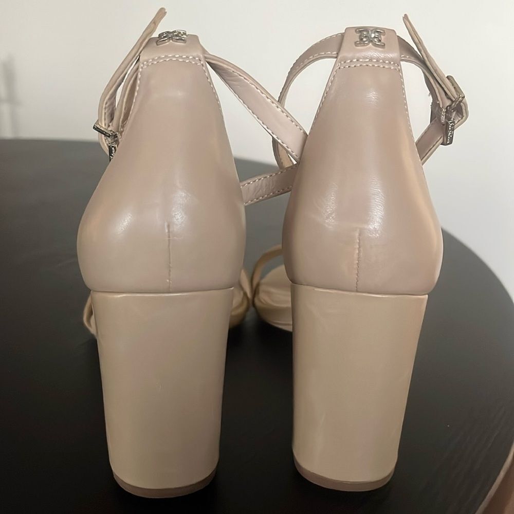 Sam Edleman Odilia Nude Tan Leather Scalloped Heels Size 9 - Picture 12 of 13